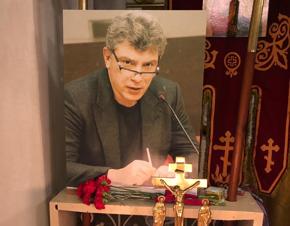В Костромской области почтили память политика Бориса Немцова