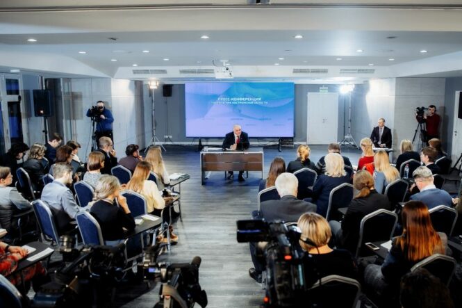 Пресс-конференция губернатора Сергея Ситникова в Костроме 13 02 2020