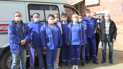 Костромских чиновников заставили доплатить врачам за коронавирус