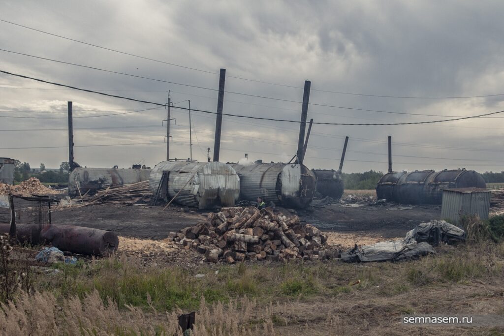 В Костроме принудительно снесут восемь незаконных «углежогов»