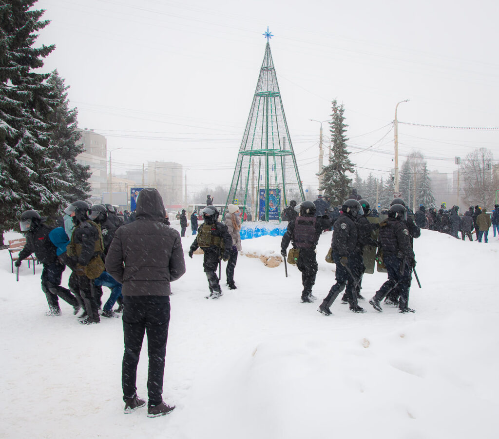 Федеральные СМИ сообщают о пытках задержанных в Костроме