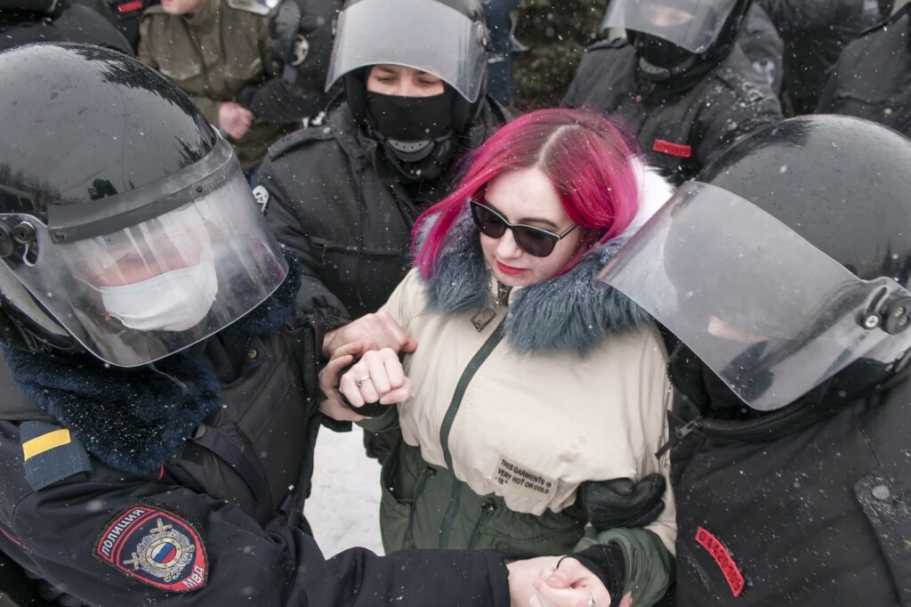 Задержанная на протестной акции в Костроме 31 января 2021