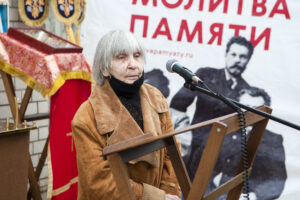 Ольга Ростиславовна Ильина на Молитве памяти в Костроме 2021